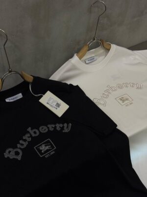 Black burberry horse EST 1956 tshirt