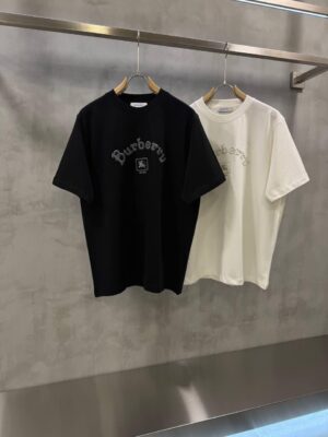 White burberry horse EST 1956 tshirt