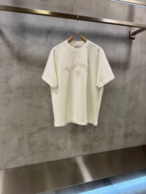 White burberry horse EST 1956 tshirt