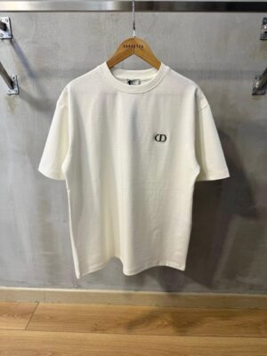 White dior CD logo tshirt