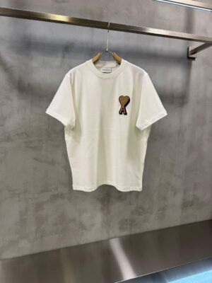 White ami beige logo tshirt