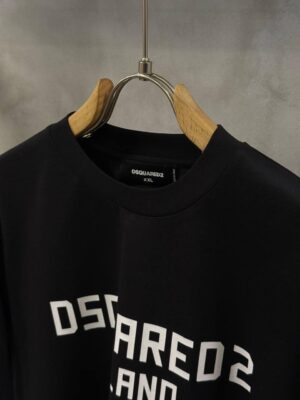 Black dsquared2 milano tshirt